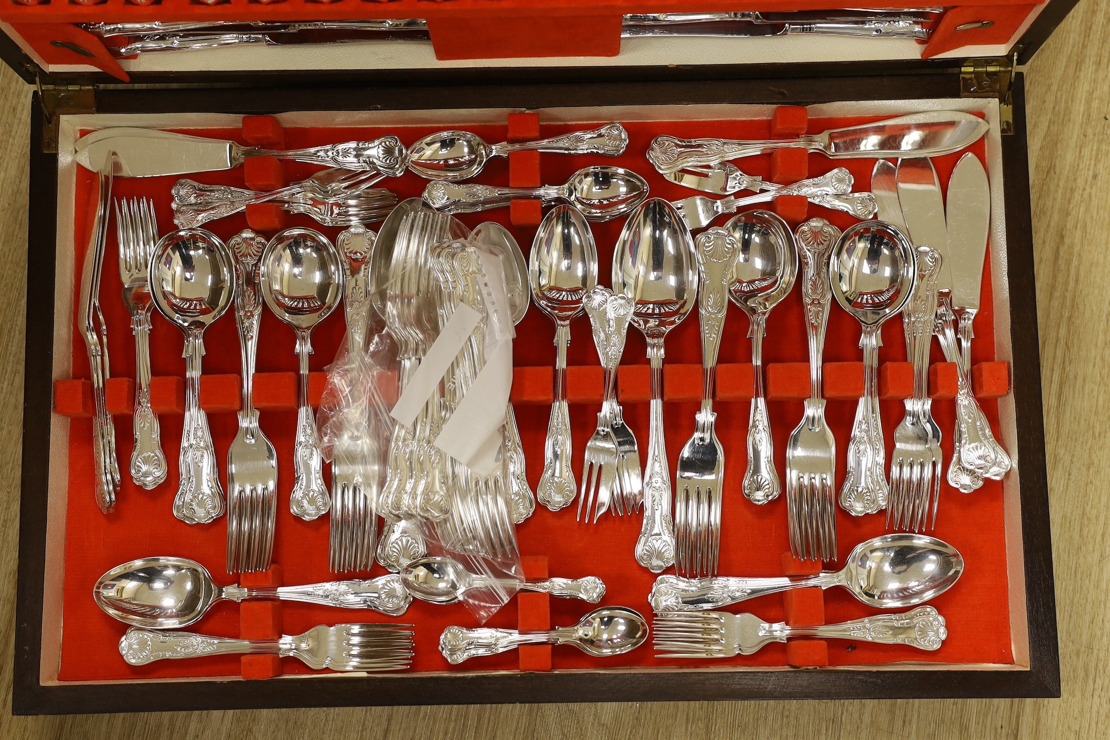 A cased canteen of plated flatwares